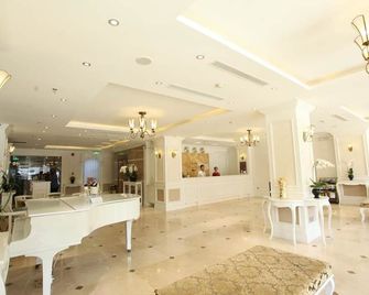 시티 베이 팰리스 호텔 - 하롱 - 로비