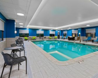 Hampton Inn Coventry-Warwick Area - Coventry - Piscina