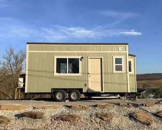 Trailside Tiny Home Retreat - Steps from Gap Trail - Meyersdale