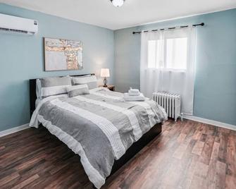 Cozy 3-bedroom house near Pittsburgh Waterfront Area - Munhall - Habitación