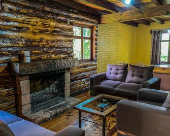 Cabanas Berna - Mazamitla - Wohnzimmer