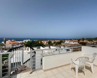 Holiday Apartment 'Tenerife Duplex Callao 2' with Sea View, Shared Pool and Wi-Fi - Adeje - Balkon