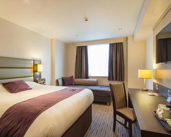 Premier Inn Birkenhead Town Centre - Беркенгед - Спальня