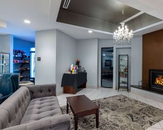 Baymont by Wyndham Rapid City - Rapid City - Lobby
