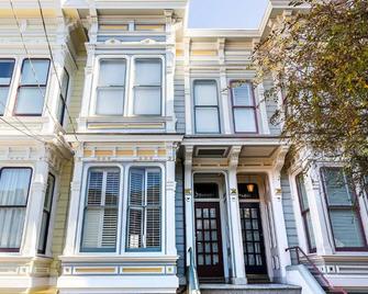 Private Garden Room in Victorian Home! - San Francisco - Building