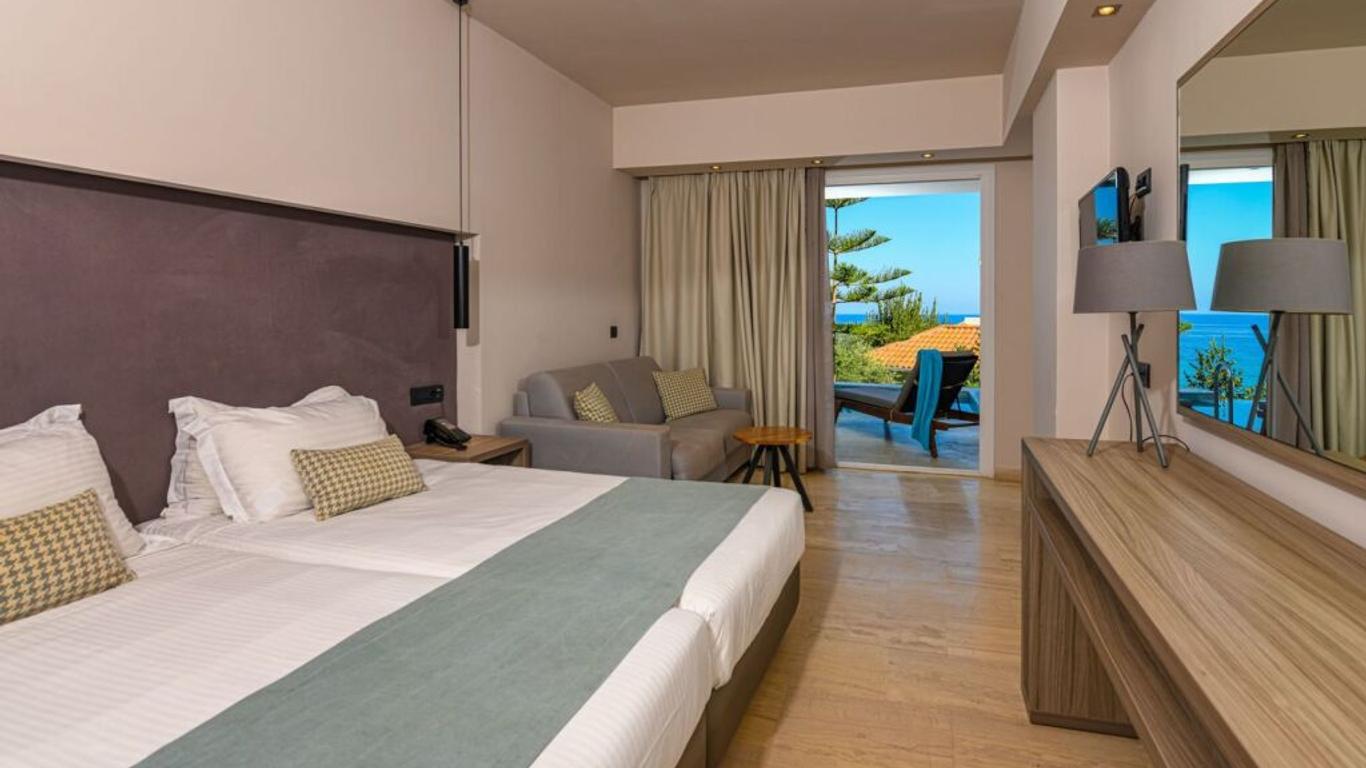 Alexandra Beach Resort & Spa