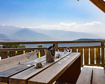 Chalet Niyama - Avec jacuzzi et station à pied - Font-Romeu-Odeillo-Via - Balcon