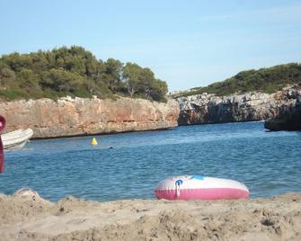 Tourist Villa 300 meters from the beaches with Wifi included - Santañy - Playa