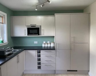 Taigh na Cille Benbecula - Isle of Benbecula - Kitchen