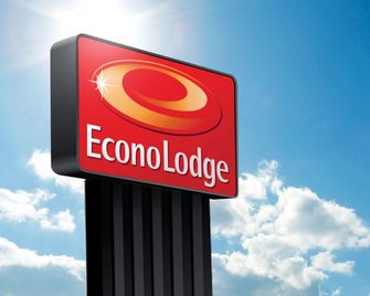 Econo Lodge Erie near Casino - Erie - Budynek