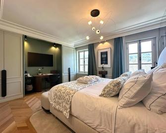Chateau Pimo - Draguignan - Schlafzimmer