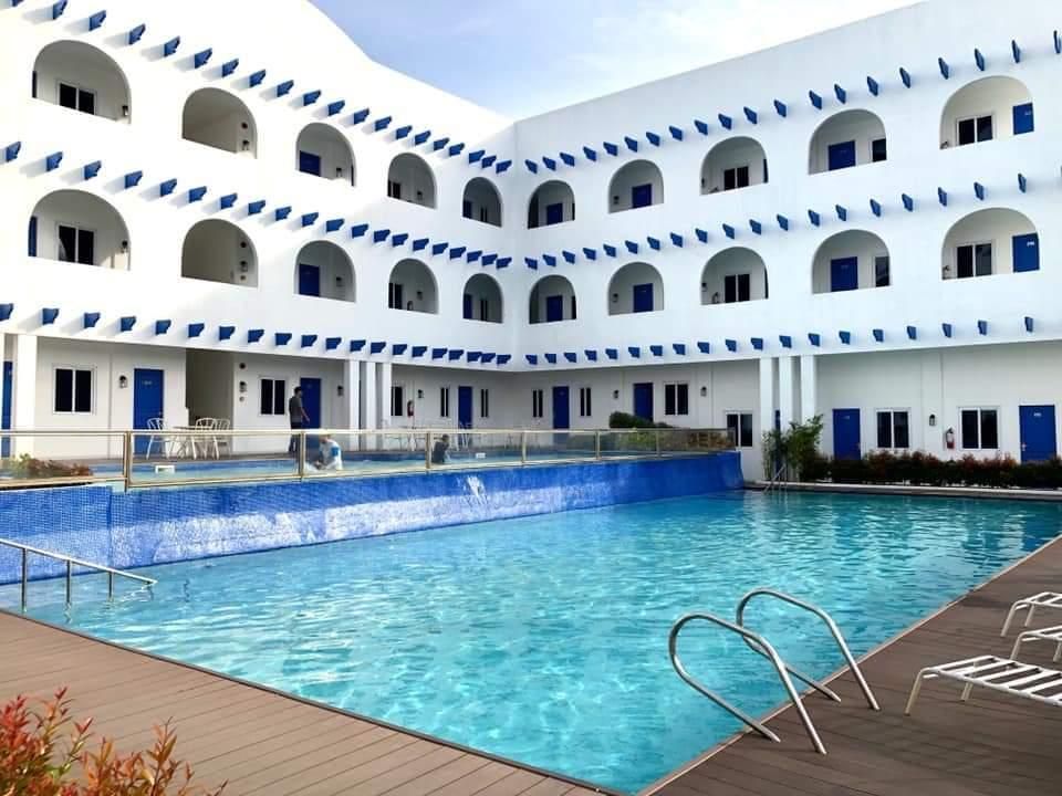 Brizo Hotel And Mountain View Resort - Tagaytay - Pool