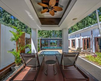 Maikhao Dream Villa Resort & Spa - Mai Khao - Binnenhof