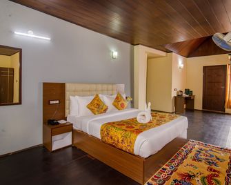 Muscatel Grand Silkroute - 300 Mts from MG Marg - Gangtok