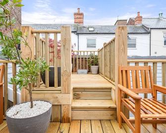 Town House Rooms - Boston - Балкон