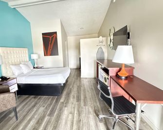Howard Johnson by Wyndham Phoenix Airport/Downtown Area - Phoenix - Habitación