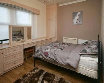 Jane's Cottage Free Parking - Inverness - Chambre
