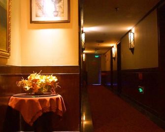 New Gao Ya Business Hotel - Zhongshan - Pasillo