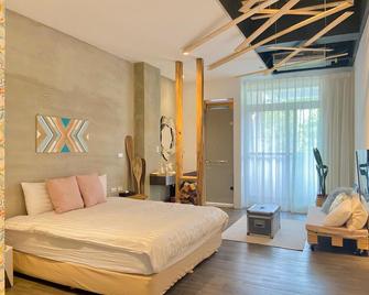 Lovers Bnb - Nantou City