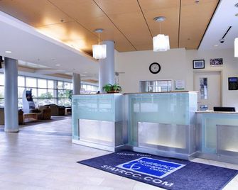 Residence & Conference Centre - Oshawa - Oshawa - Recepción