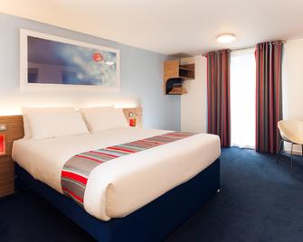 Travelodge Kidderminster - Kidderminster - Slaapkamer