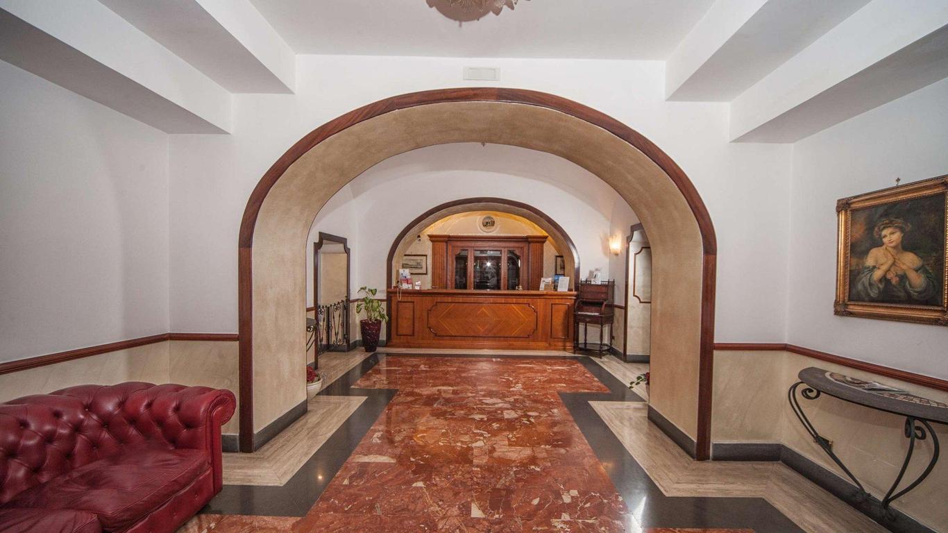 Hotel La Pace