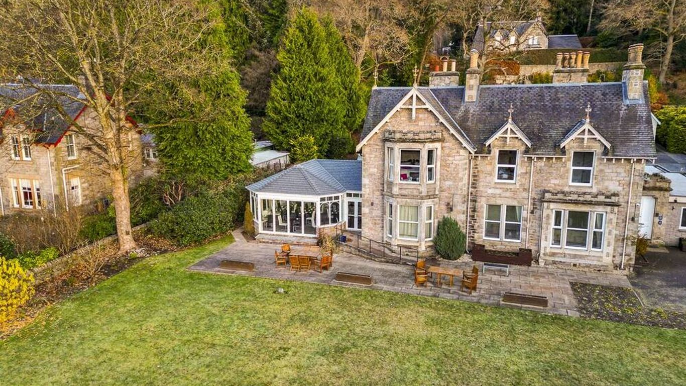 The Claymore Guest House