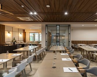 Bella Nara Phuket Naiyang Beach - Sakhu - Restaurant