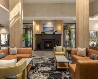 Hilton Garden Inn Santa Barbara/Goleta - Schoener - Lounge