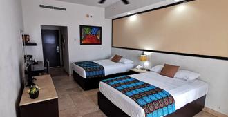 Coral Island Beach View Hotel - Mazatlán - Yatak Odası