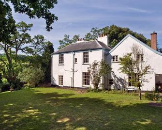 Old Vicarage - Exeter - Bygning