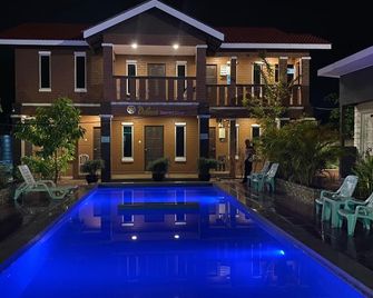 D'Lima Beach Inn - Langkawi - Pool