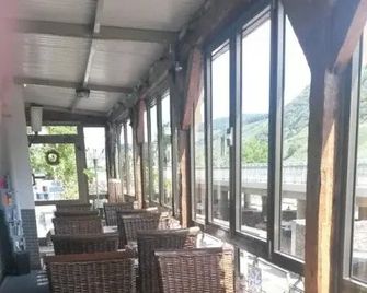 Zum Anker - Briedel - Restaurante