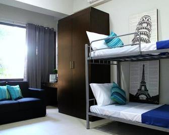 Urban Hostel - Makati - Bedroom