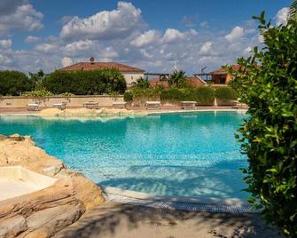 Marinagri Greenblu Hotel - Policoro - Uima-allas