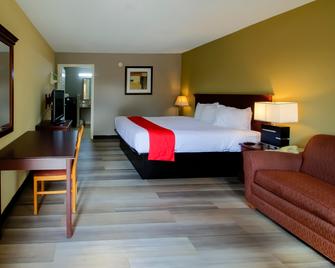 Cypress Inn & Suites Washington By OYO - Chocowinity - Slaapkamer