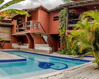 Aiuruoca - Caraiva - Басейн