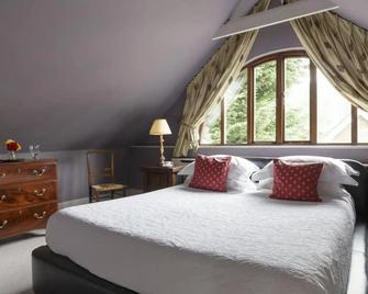 Rectory Manor - Sudbury - Soverom