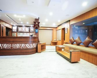 Hotel Madurai near Central Bus Stand, Udaipur - Udaipur - Front desk