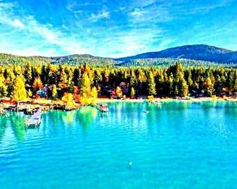 Tahoe Edgelake Beach Club by Coolvacay - Tahoe Vista