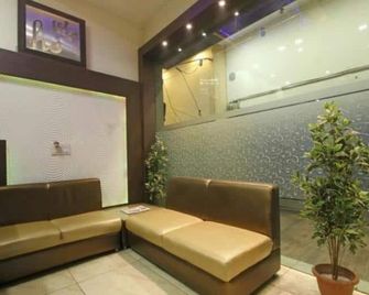 Hotel Sartaj - לודיאנה - לובי