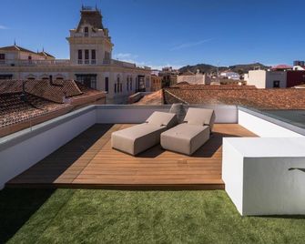 لا لوجونا جراند هوتل - سان كريستوبال دي لا لاغونا - شرفة