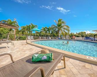 Pelican RV Resort And Motel - Marathon - Piscina