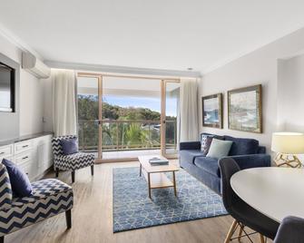 Pacific Bay Resort - Coffs Harbour - Living room