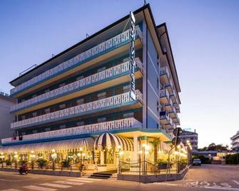 Hotel Principe - Caorle - Building