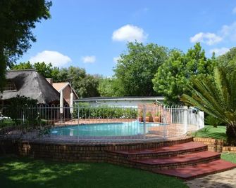 Franka Guesthouse - Rustenburg - Pool