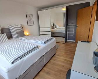 Ferienwohnungen Sachsenblick - Grafenau - Schlafzimmer