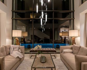 Spectacular Korcula Villa 4 Bedrooms Villa Korcula Grandeur - Žrnovo - Lounge