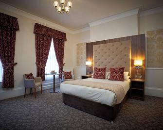 Kingston Theatre Hotel - האל - חדר שינה