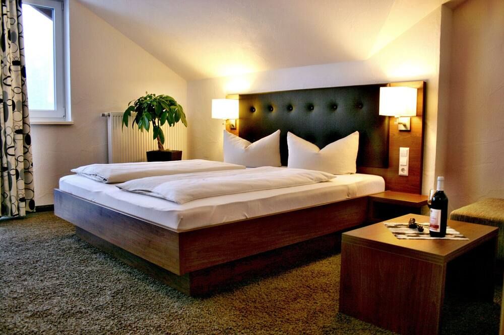 Weinhotel Kienle - Burrweiler - Camera da letto